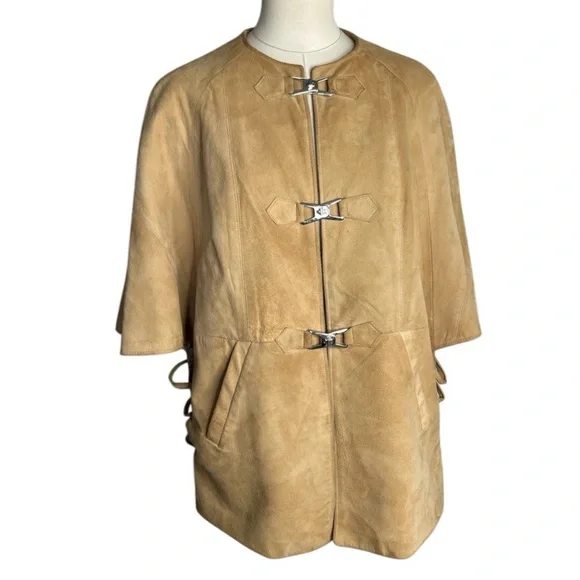 70’s Daniel Phillipe suede leather cape coat - Picture 2 of 6